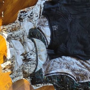 212 Collection Bundle of Printed Tank Tops Size Medium